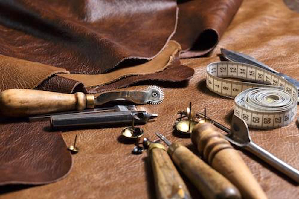 LEATHERGOODS