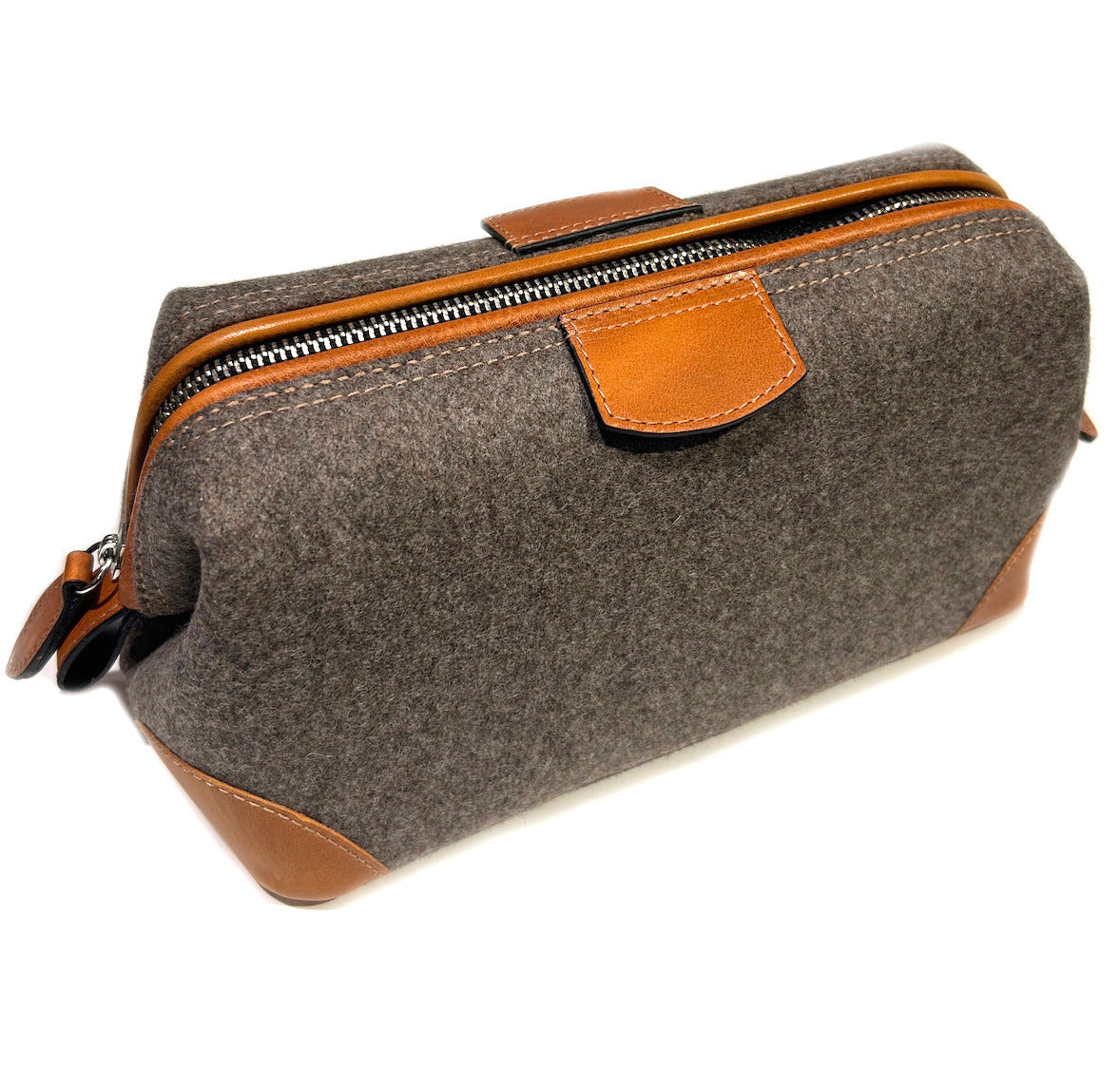 Necessaire aus Leder und Loden | F. Hammann | Handmade in Germany