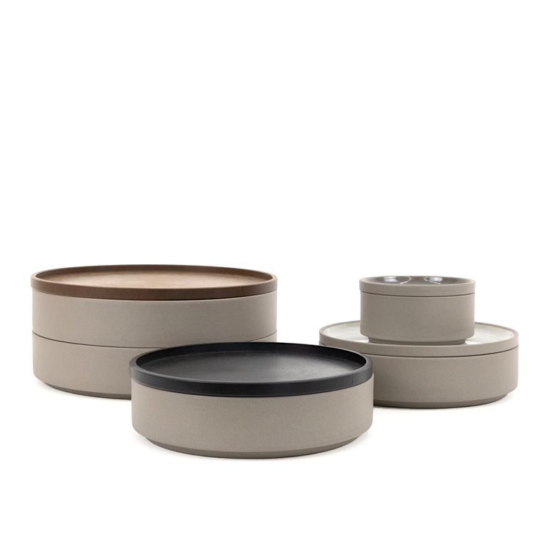 Serviertabletts- und Untersetzer schwarz aus Richlite | HASAMI PORCELAIN | Made in Japan