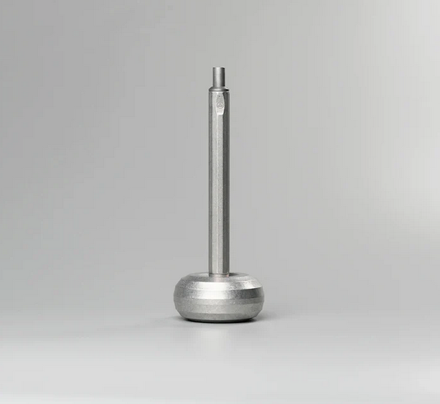 Papiergewicht & Stifthalter aus Aluminium – Designobjekt | HMM Taiwan