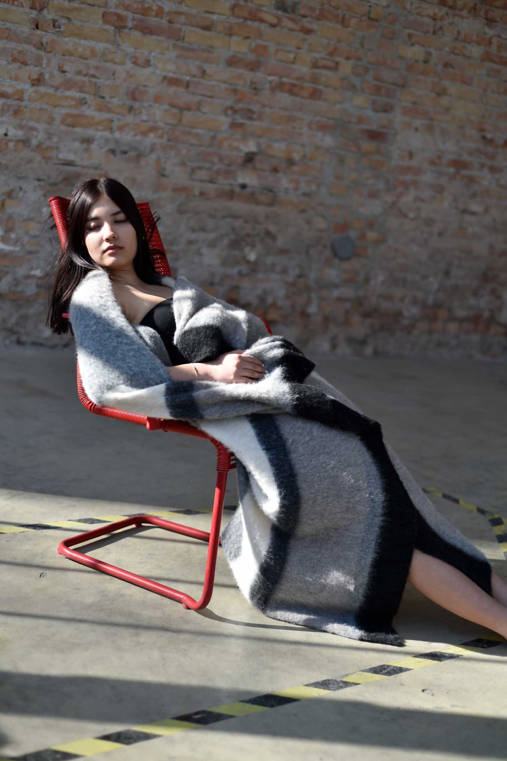 LPJ STUDIOS Recycling Strickdecke Multicolor aus einer Alpaca-Mischung