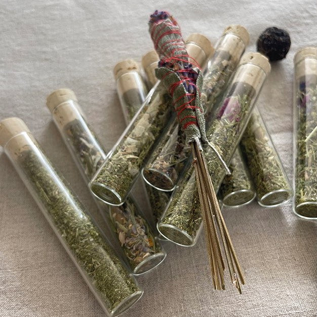 Rauhnächte Kalender_ Räuchermischungen