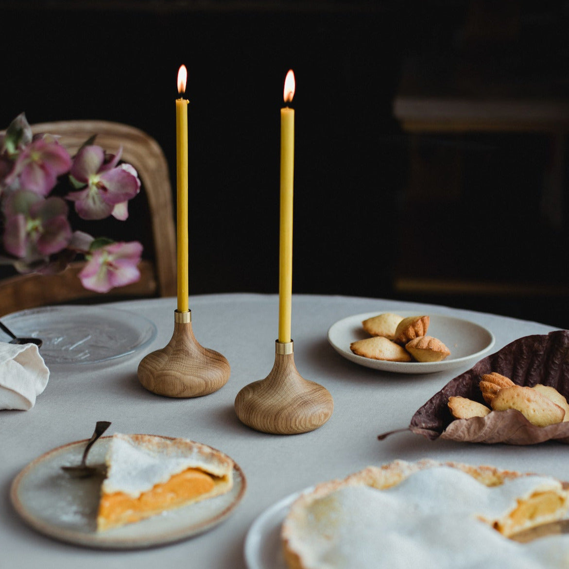 Kerzenständer aus Eichenholz geölt | OVO THINGS | Handmade in Litauen