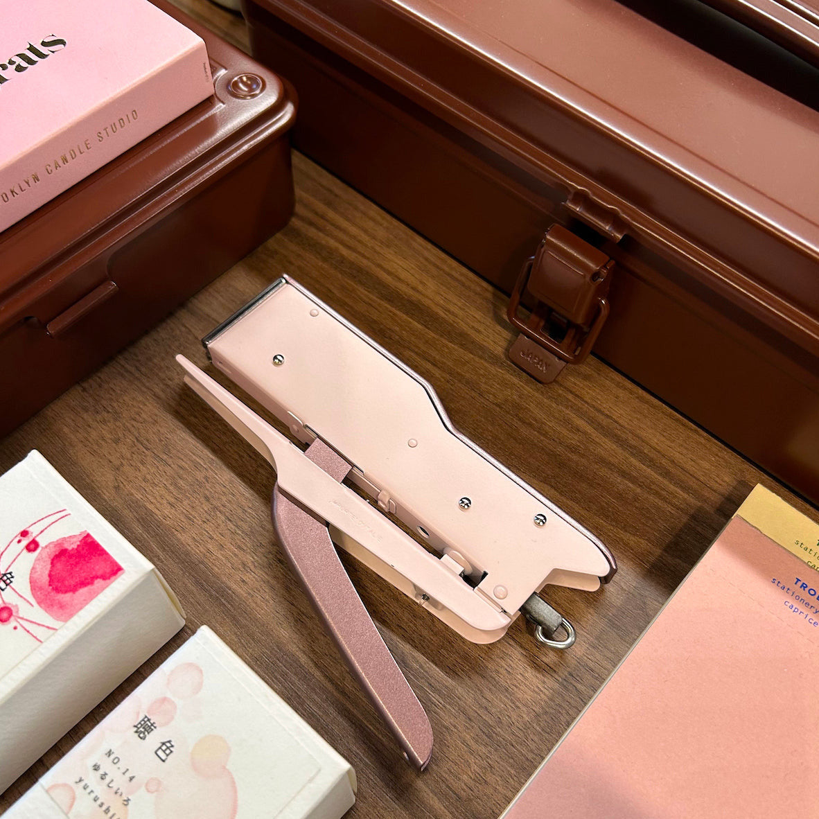 Zenith Handhefter 548/E Pastell Rosa | BALMA CAPODURI | Made in Italy