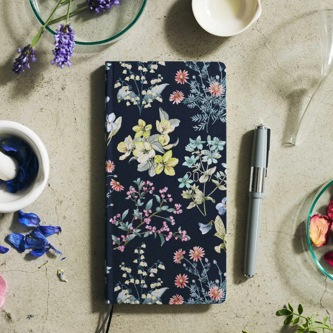 Agenda 2024 | Weekly Planner Vertical | Regular size
