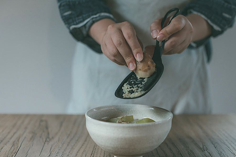 FD STYLE - Küchenreibe Yakumi aus Edelstahl | Made in Niigata-Sanjo