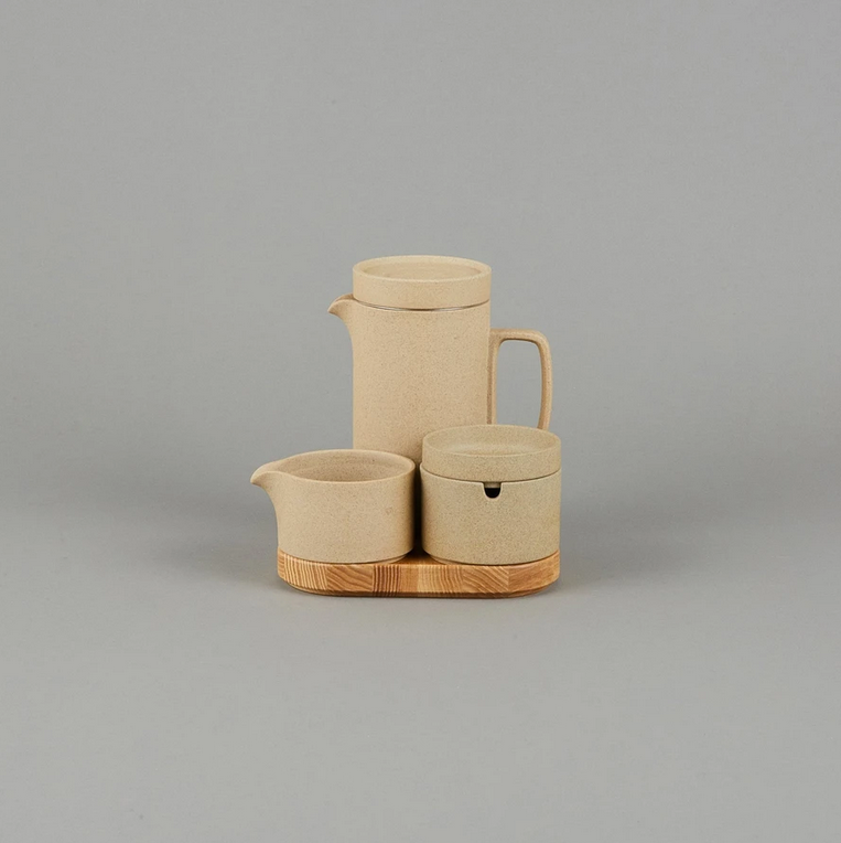 HASAMI PORCELAIN Untersetzer aus massiver Esche Handmade in Japan