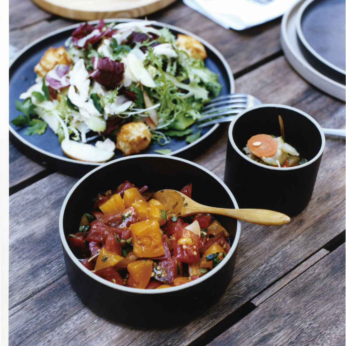 HASAMI PORCELAIN Schale aus Porzellan und Ton Handmade Japan