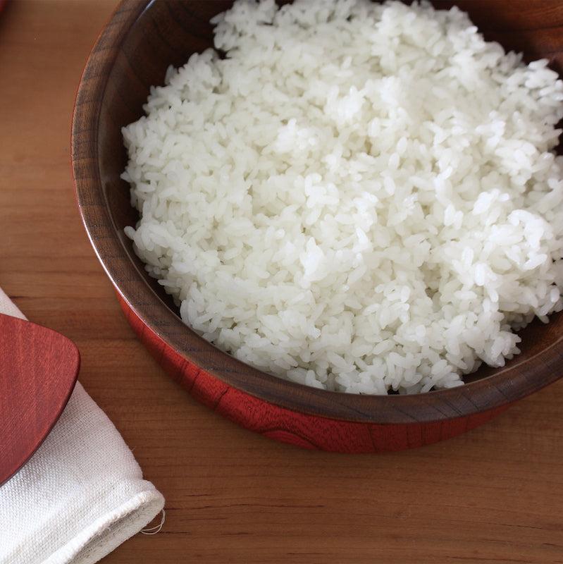 Container für Reis mit Deckel aus Holz rot lackiert | HATASHIKKI | Handmade Japanapan