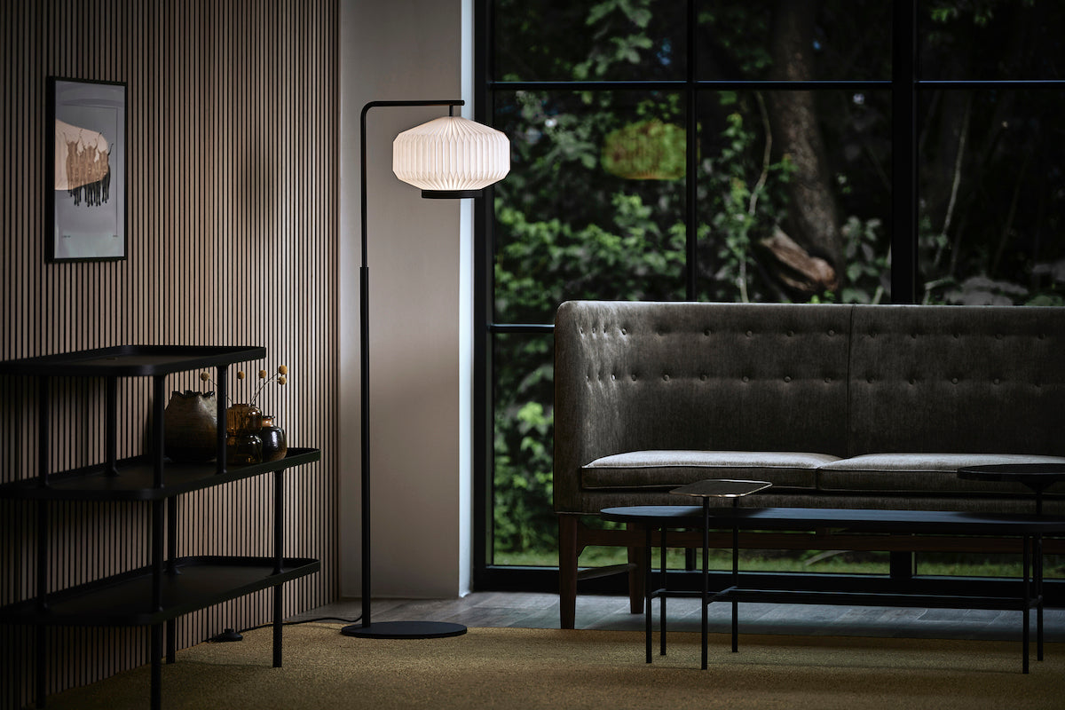 LE KLINT - Stehleuchte Shibui H 100-144 cm schwarz| Handmade in Odense Denmark