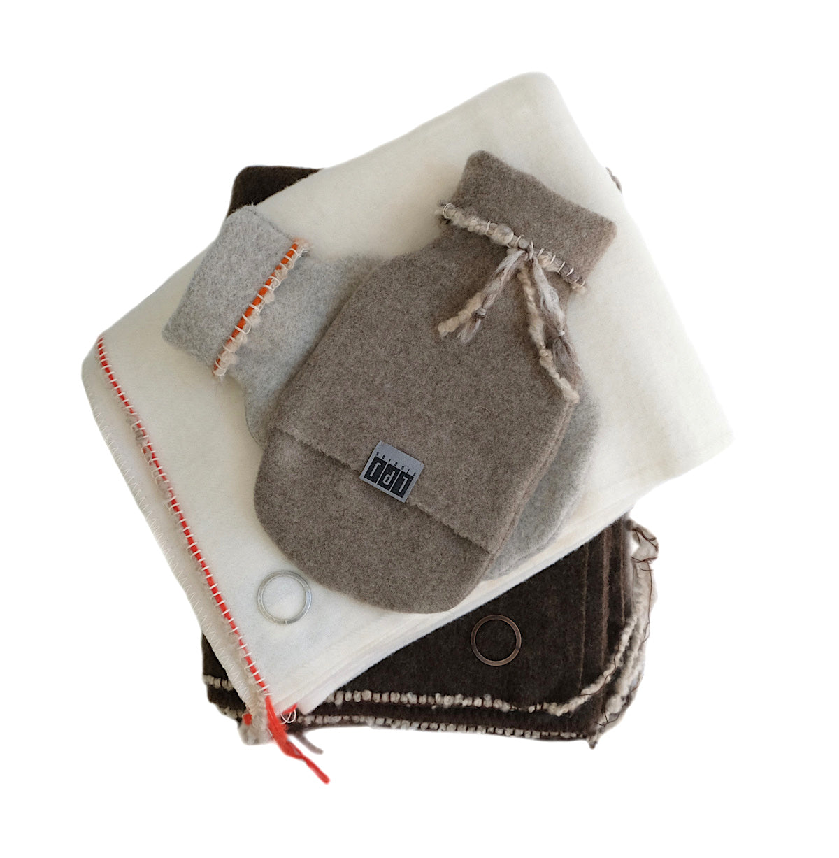 LPJ STUDIOS Wärmeflasche aus nachhaltiger mongolischer Schafwolle