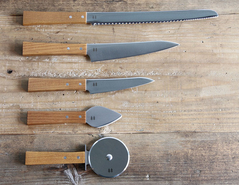 MORINOKI elegantes japanische Hartkäsemesser aus Holz und Edelstahl