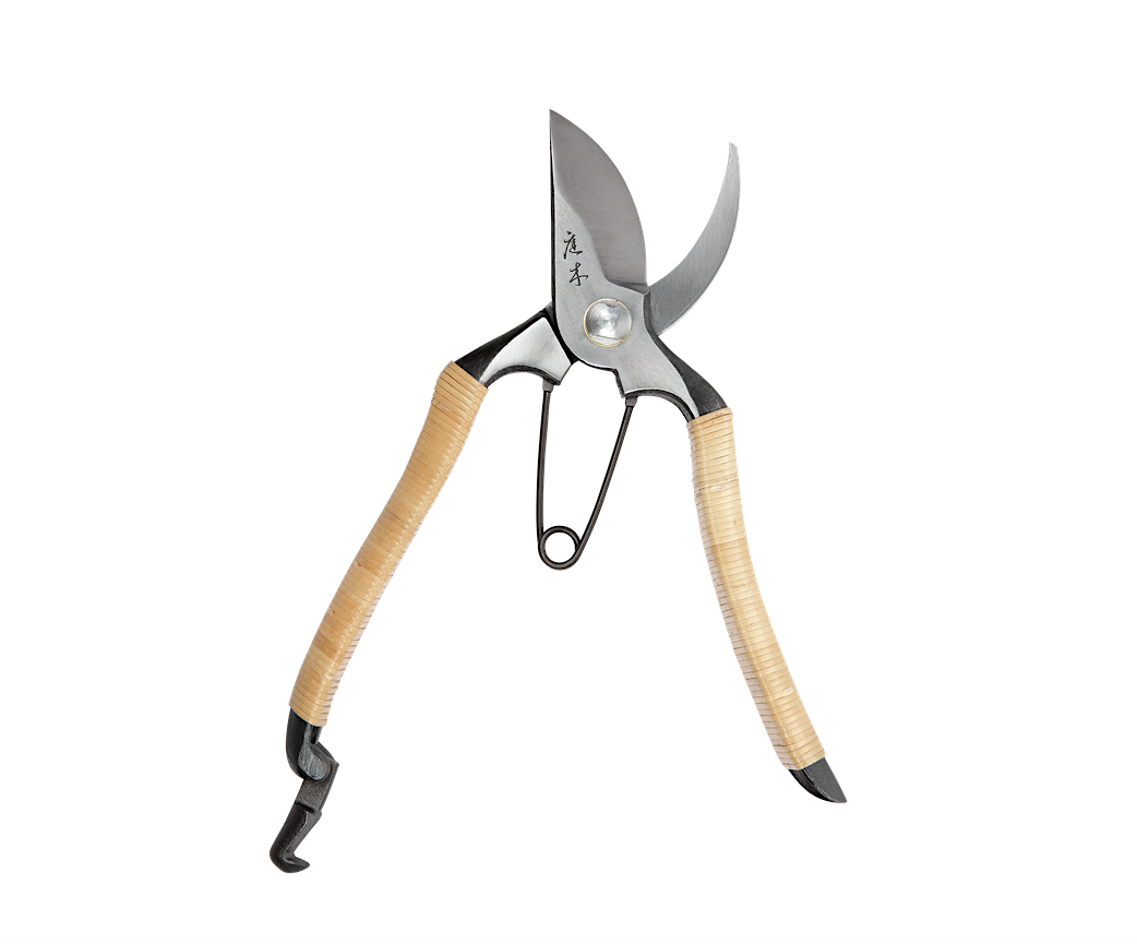 NIWAKI - Japanische Gartenschere S-Typ | Carbonstahl | Wisteria-Rattan