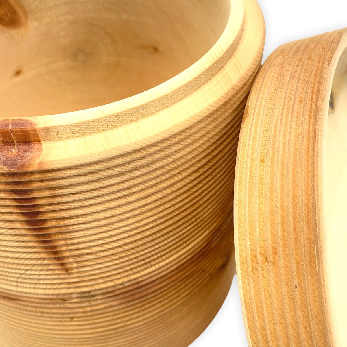 OTHMAR PRENNER Brotdose Arvenholz gedrechselte Handarbeit im Südtirol