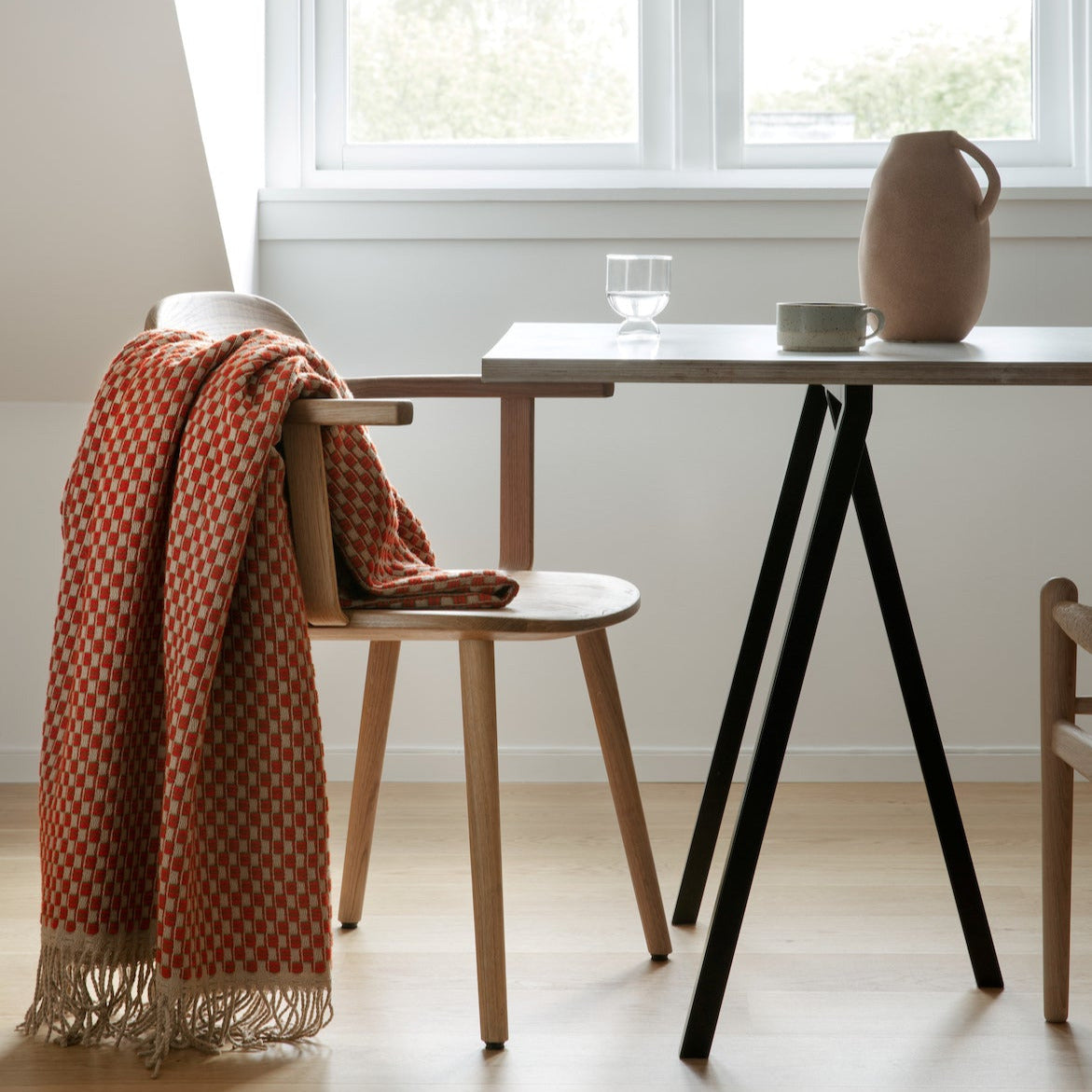 RØROS TWEED - Lammwolldecke rot-beige Isak | Made in Norwegen