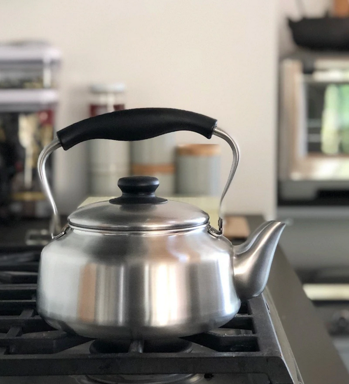 SORI YANAGI Wasserkocher aus mattiertem Edelstahl Handmade in Japan