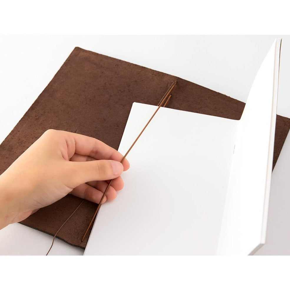 TRAVELER'S COMPANY Notizbuch Brown von Traveler's in Regular Size