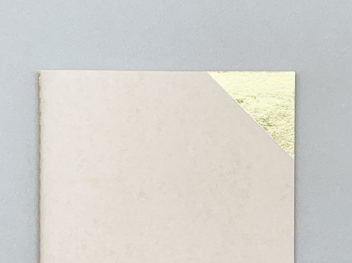 YAMAMA - Genähtes Notizbuch im Taschenformat | Beige | Made in Japan