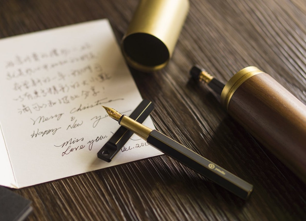 Ystudio - Pen Case Stiftebehälter aus Messing und Walnuss