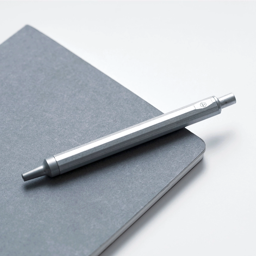 Kugelschreiber aus Aluminium – Leicht, präzise & stilvolles Design | Silber HMM Taiwan