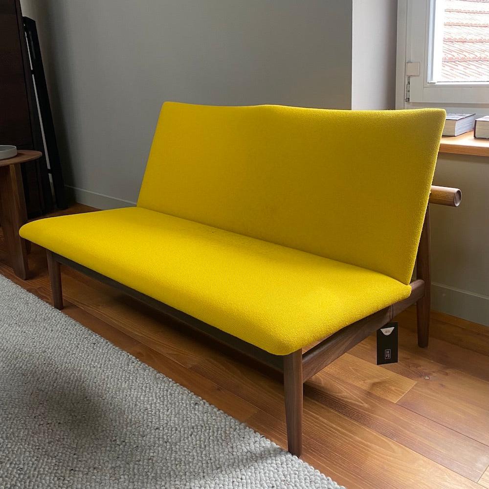 Sofa 2er Japan Chair  Stoffbezug | Finn Juhl  | House of Finn Juhl  Made in Denmark