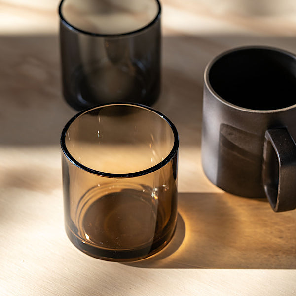 HASAMI PORCELAIN - Trinkglas amber stapelbar | Alltagsikone aus Japan | Made in Japan