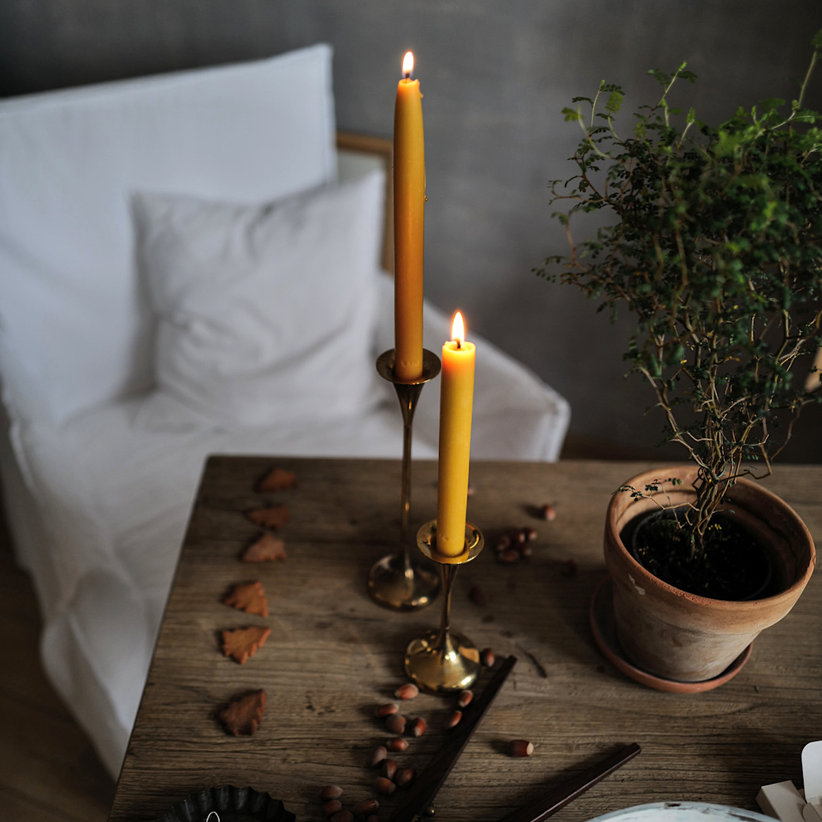 Kerzenset aus Bienenwachs 230mm | OVO THINGS Handmade in Litauen