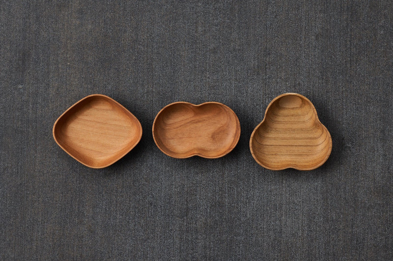 AIZAWA WOOD WORKS Bezaubernde Schälchen aus Kirschbaumholz Handmade
