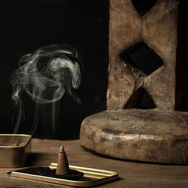 APOTHEKE FRAGRANCE Incense Cone Black Oud 100% vegan Handmade in Japan
