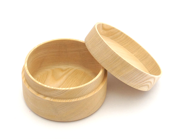 HATASHIKKI natur lackierte Container aus Castor Aralia Holz Handmade