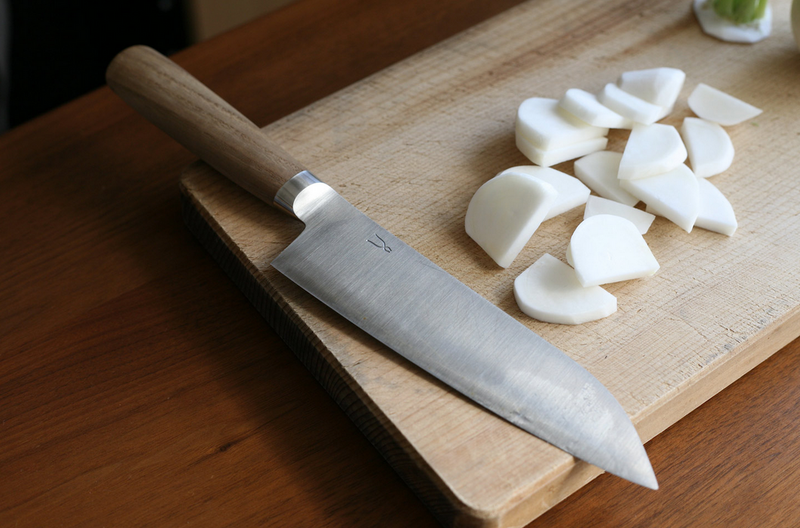 TADAFUSA - Japanisches Allzweck Küchenmesser Hocho Kobo Santoku 170 mm | Handmade in Japan
