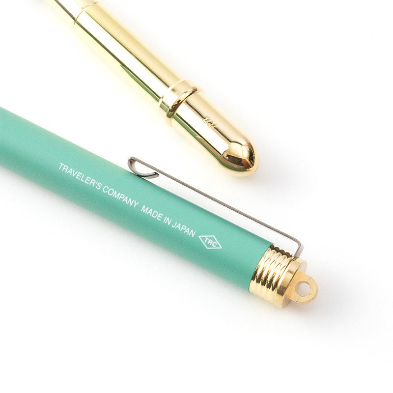 TRAVELERS COMPANY Rollerball Pen aus Messing in Factory Green Limited