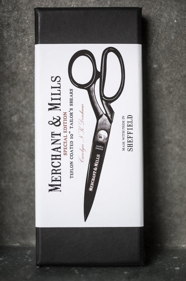 Merchant&Mills-XYLAN-COATED-Tailor's-SHEARS-10″-black-SPECIAL-EDITION